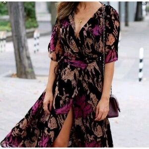 Zara Woman Devore Velvet &  Floral Wrap Dress (Medium) Brand New with Tags